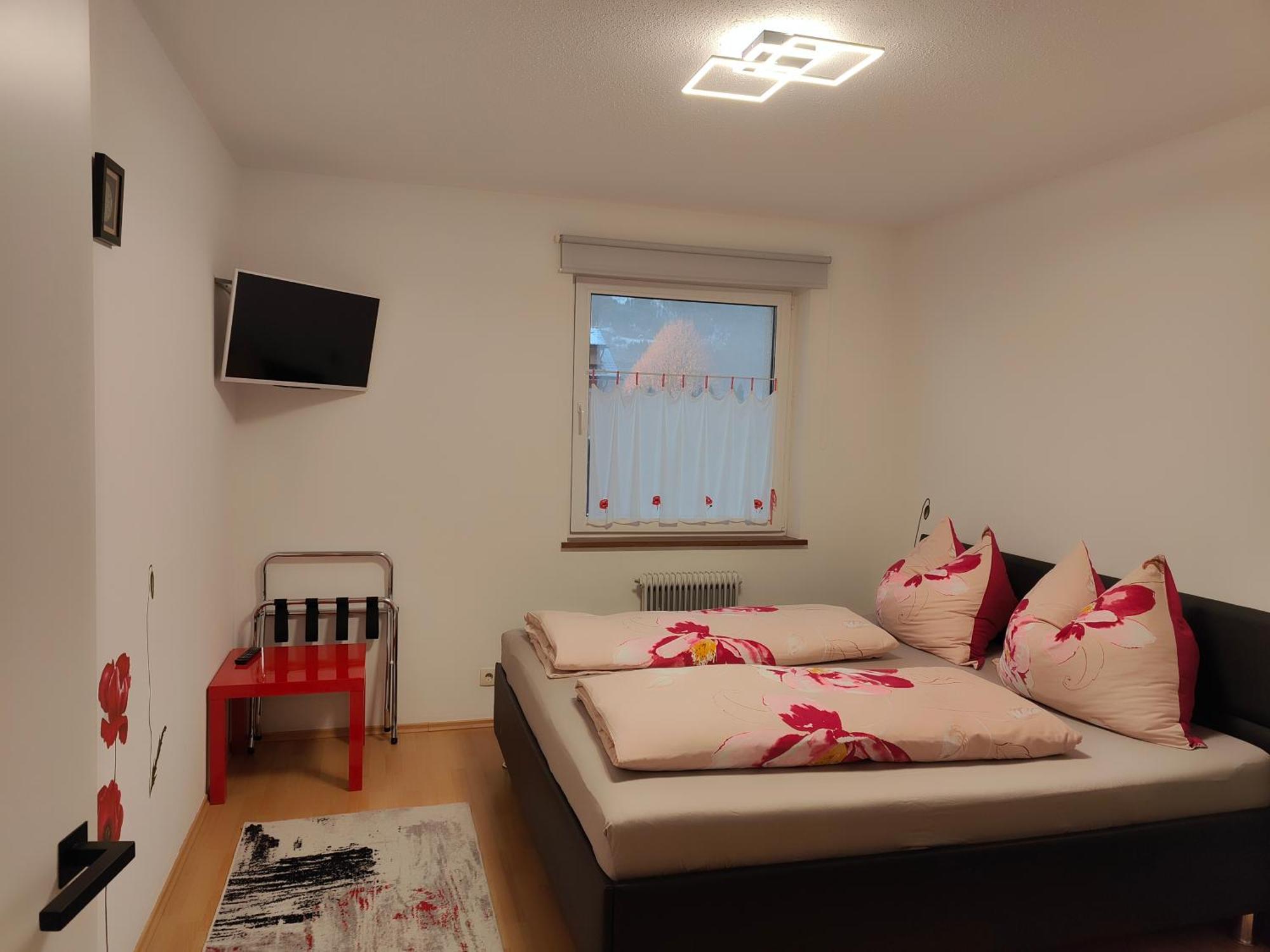 Pension Hexagon Spittal an der Drau Bagian luar foto